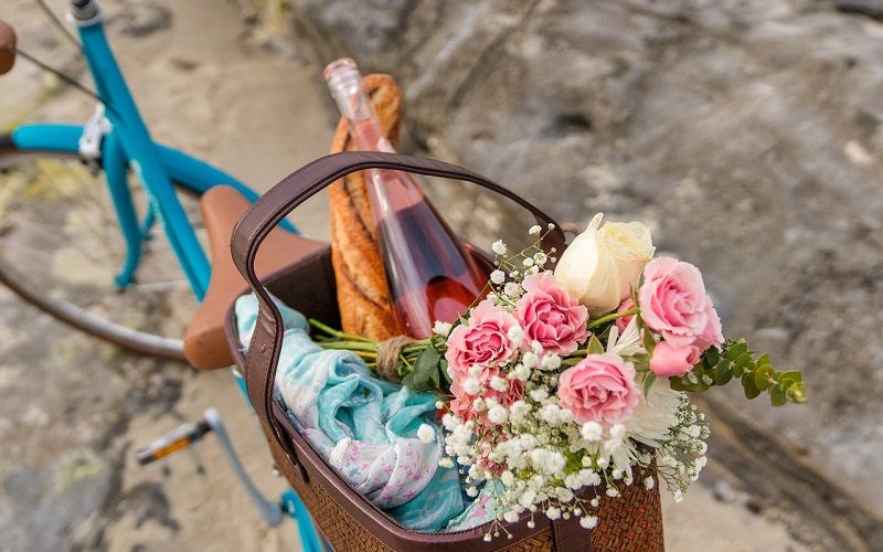 Mangia, bevi e bici - Eat, drink and bike Mangia, bevi e bici - Eat, drink and bike