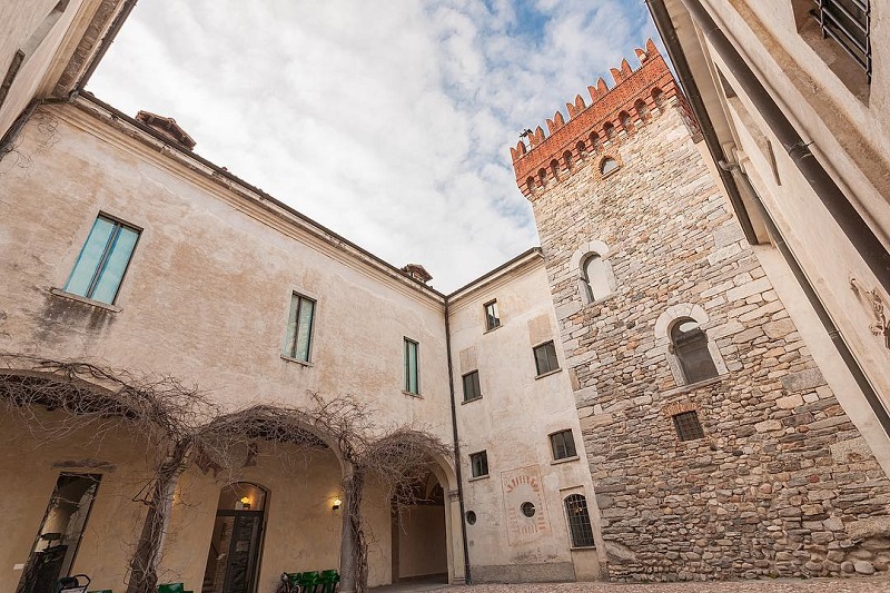 Castello di Masnago e Museo d'arte moderna e contemporanea