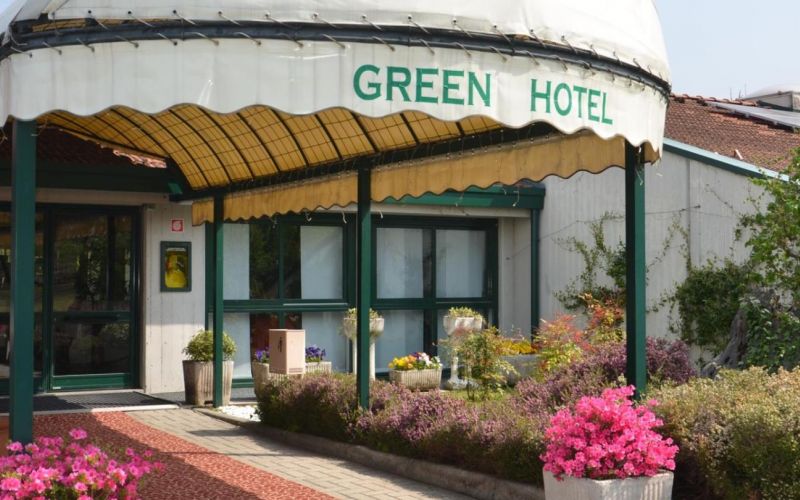 Green Motel Hotel