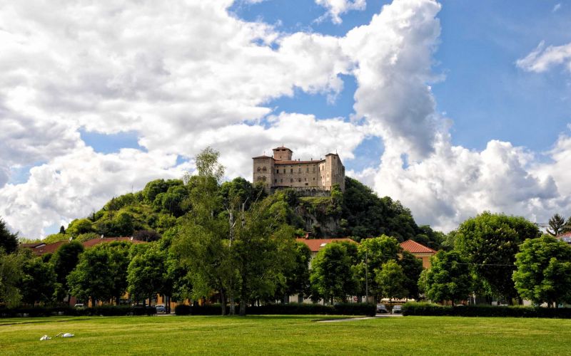 The Borromeo Castle and UNESCO World Heritage Site Tour