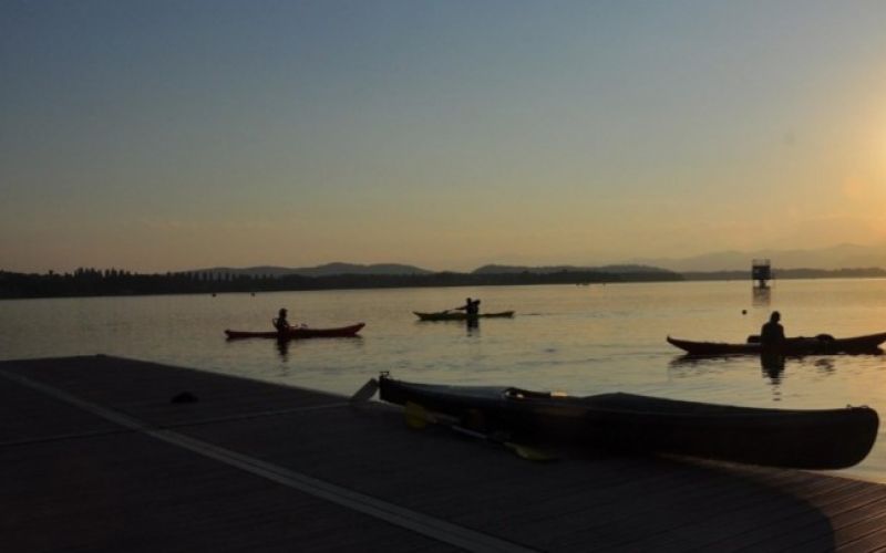 TOUR DEL LAGO DI VARESE IN KAYAK