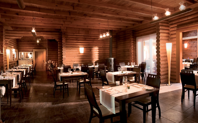 Corporate lunch or dinner at Laghetto Fonteviva restaurant 